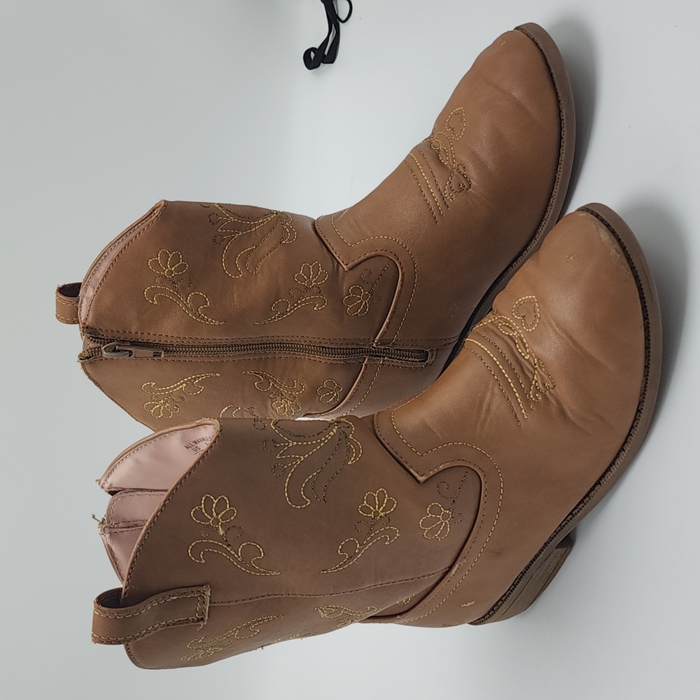 S0070 Girls piper Zipp up boots